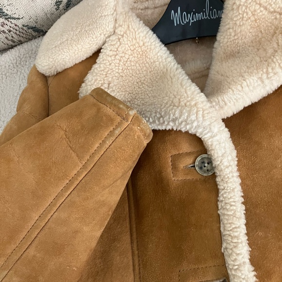 Sheepskin jacket. Just about perfect. - Picture 9 of 9